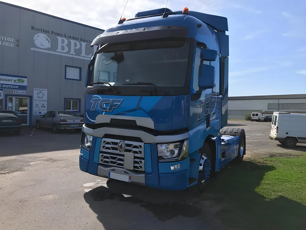 camion-bleu-restauré